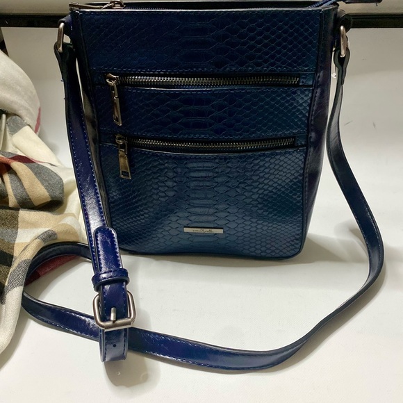 🦋Simply Noelle, Crossbody bag,snakeskin design, excellent condition🦋#NOELLE - Picture 3 of 15